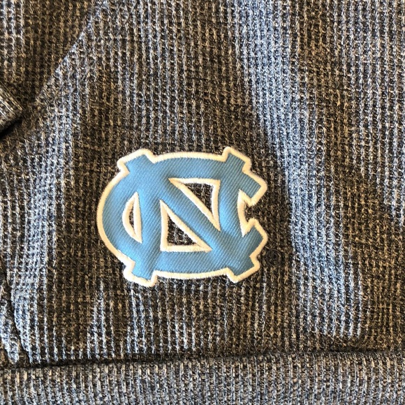 UNC Lightweight hoodie with front pouch pocket. Colosseum brand. Women’s size L. - Picture 2 of 8